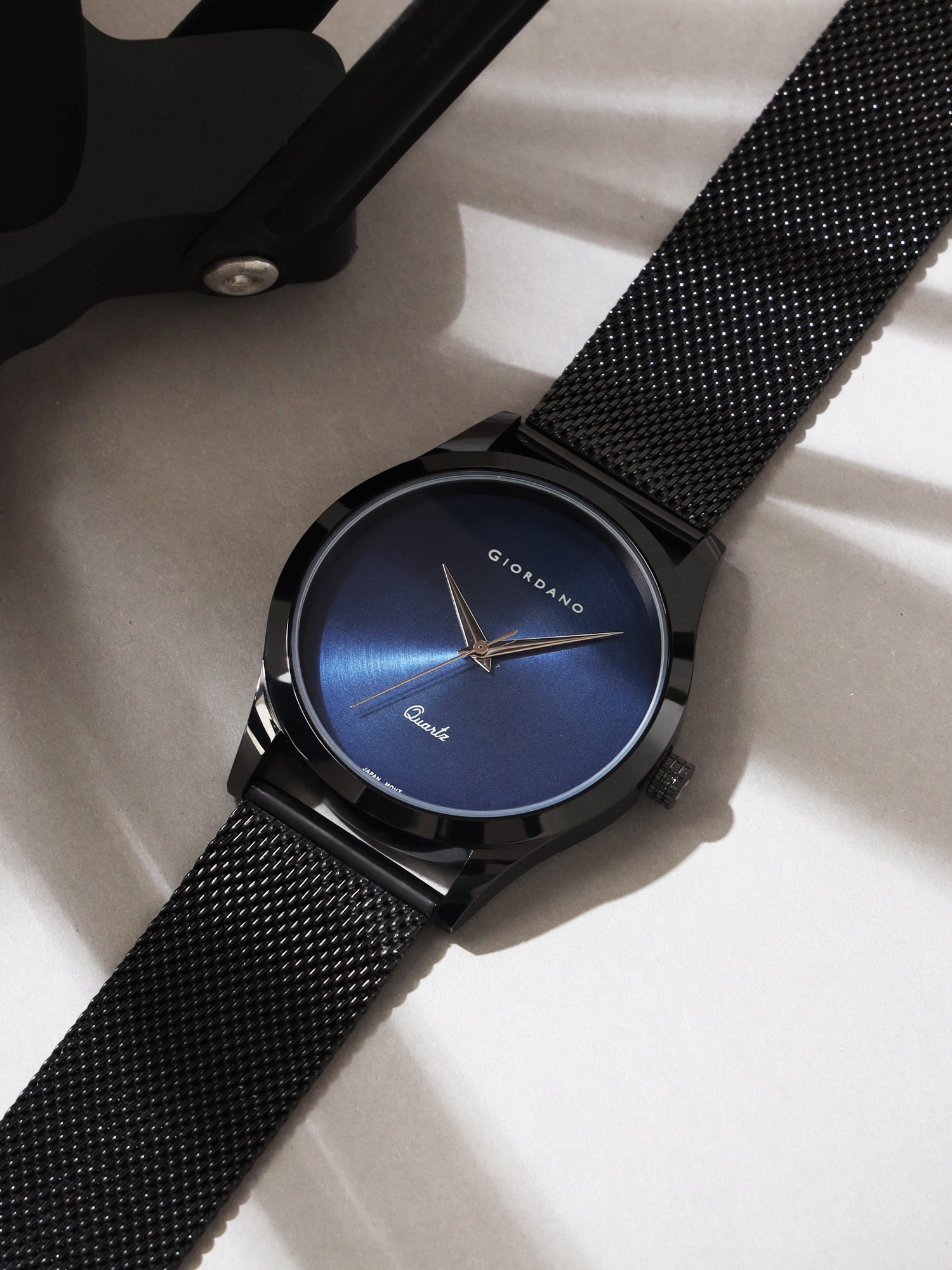 Giordano Analog Watch for Men Stylish Metal Strap| 3 Hands Mechanism with Water Resistant Wrist Watch | GZ-50111-44